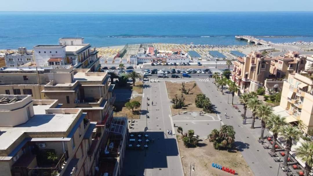 Ferienwohnung Amareroma - Ostia Lido Exterior foto